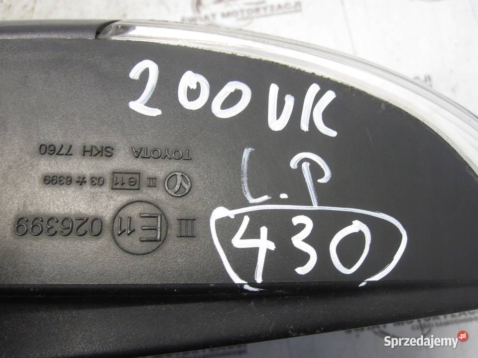 TOYOTA AVENSIS T27 III 10r lusterko prawe Kielce sprzedam