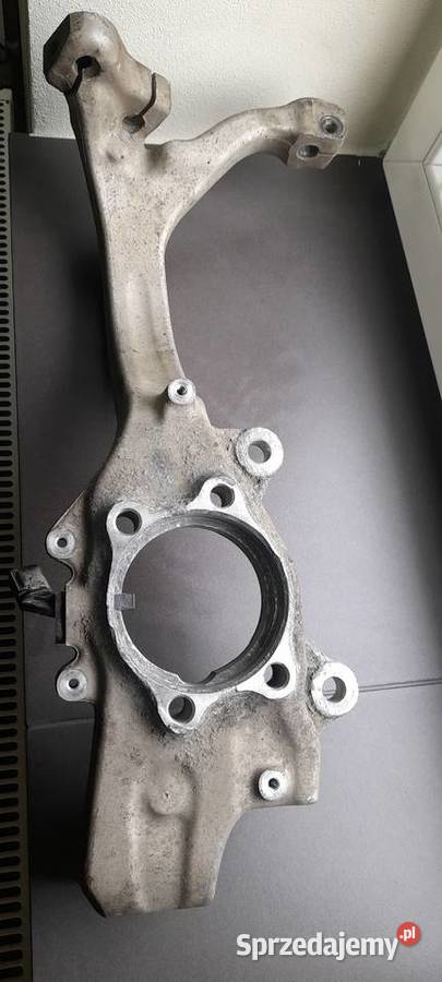 zwrotnica lewa audi a6c6 allroad małopolskie Rożnowice