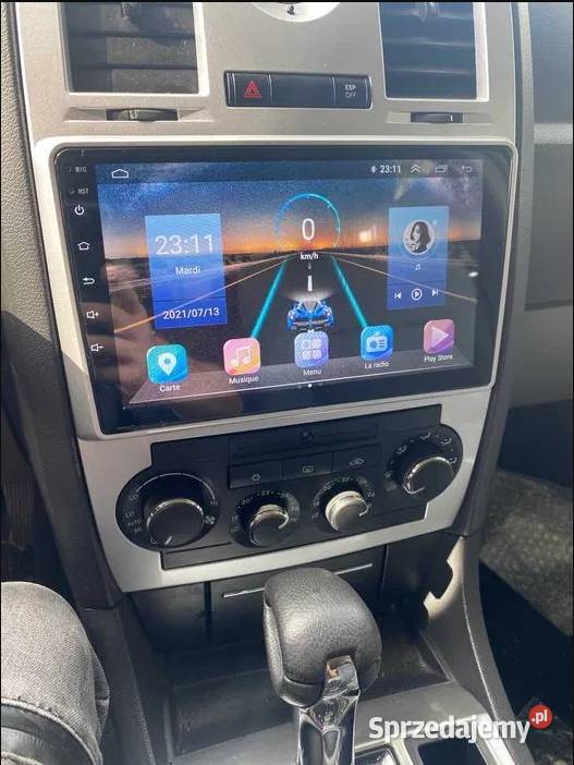 Radio android Chrysler 300C 20042008 wifi gps