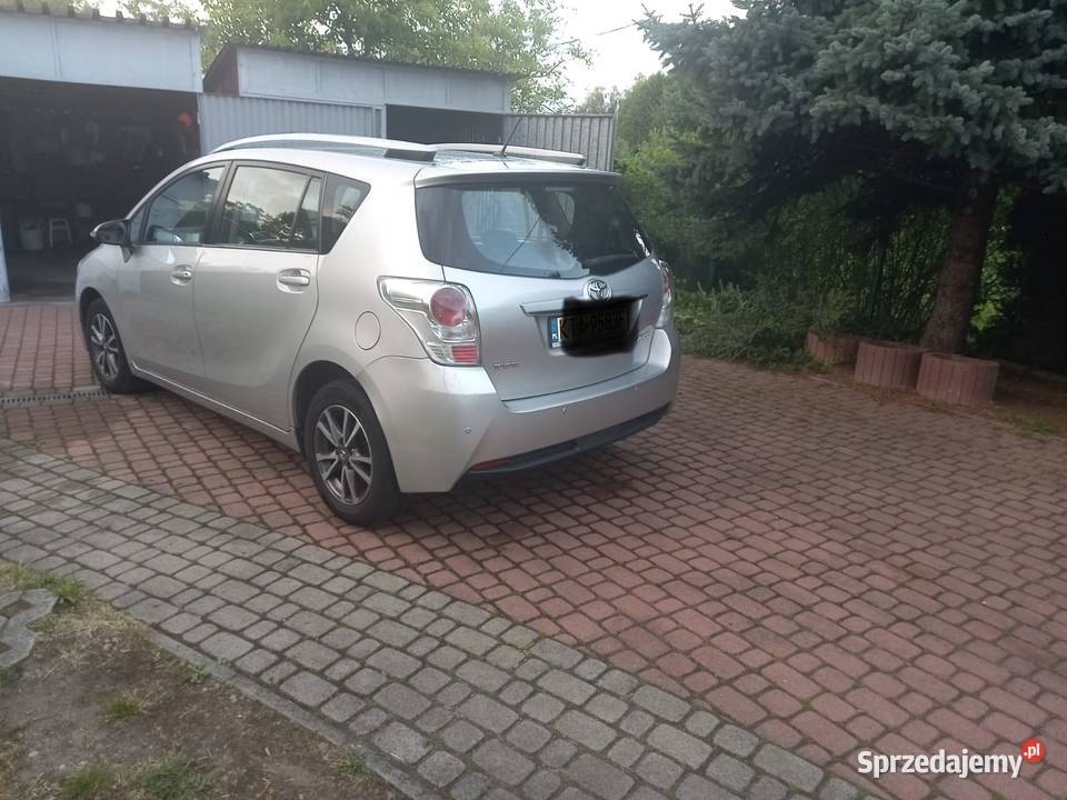 Toyota verso 7 osobowa salon Polska Tarnów