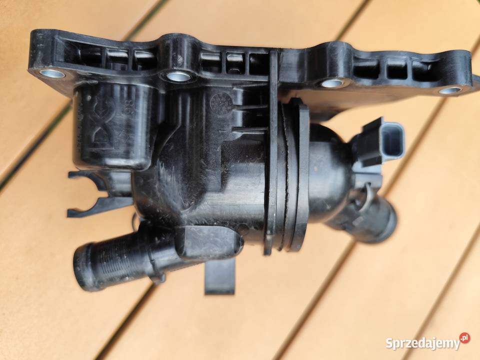 Termostat obudowa Nissan Qashqai II J11 13 140 Legionowo