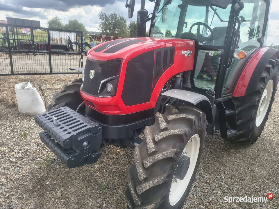 Ciagnik rolniczy ArmaTrac 854 lux 84 nowy Kielce