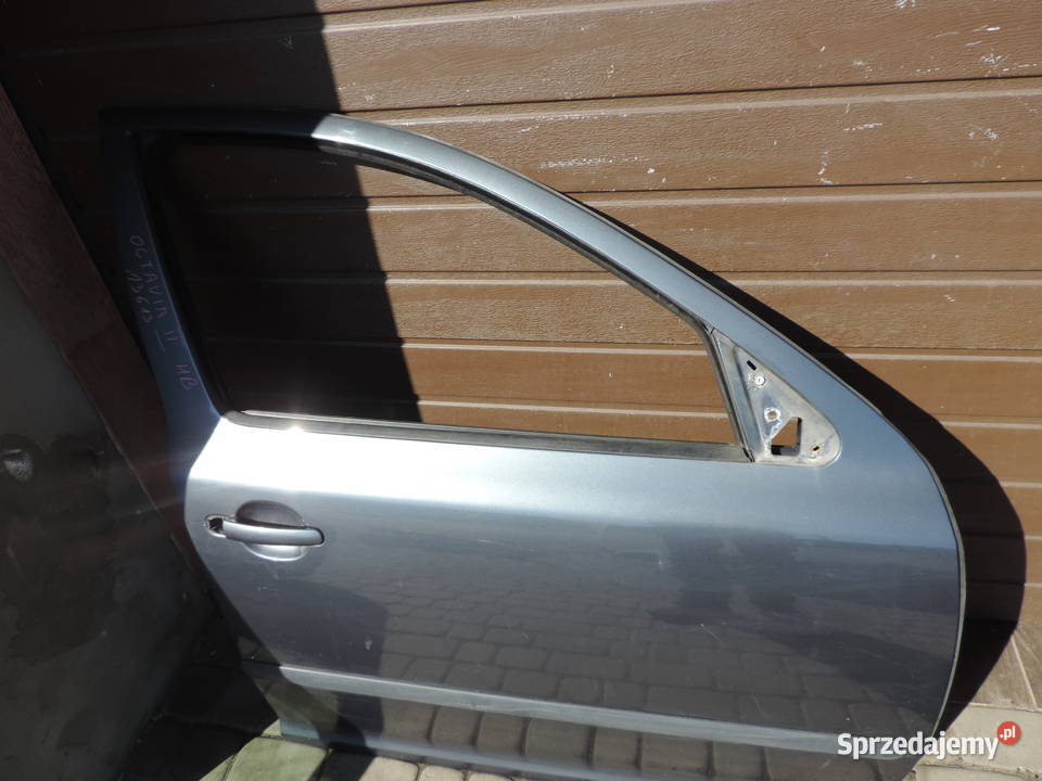 DRZWI PRAWY PRZÓD SKODA OCTAVIA II HB Rok produkcji 2006 Nowy Sącz sprzedam