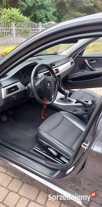 Sprzedam zadbane bmw e90 Seria 3 Łask