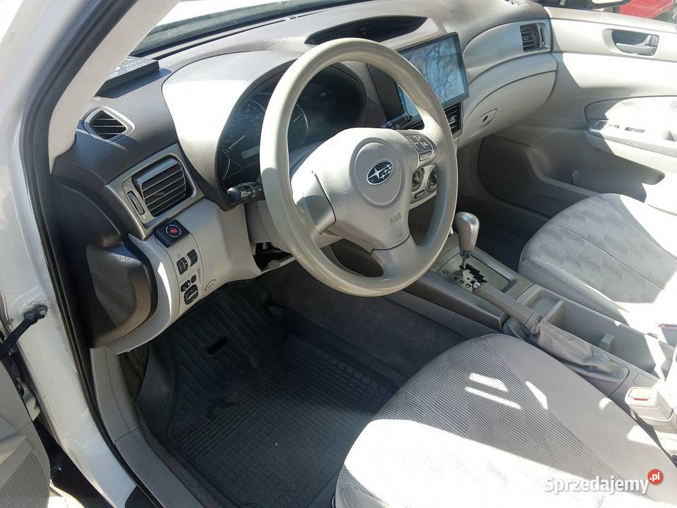 Subaru Forester GAZ BEZ KOROZJI AUTOMAT 4x4 benzyna+LPG Przemyśl