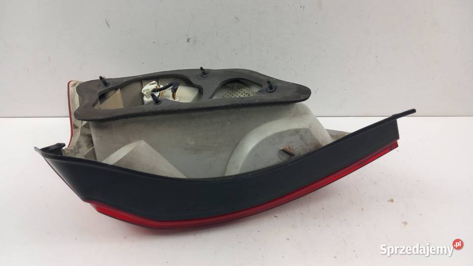 KIA CEED I HB LAMPA TYŁ LEWA Zbierkowo