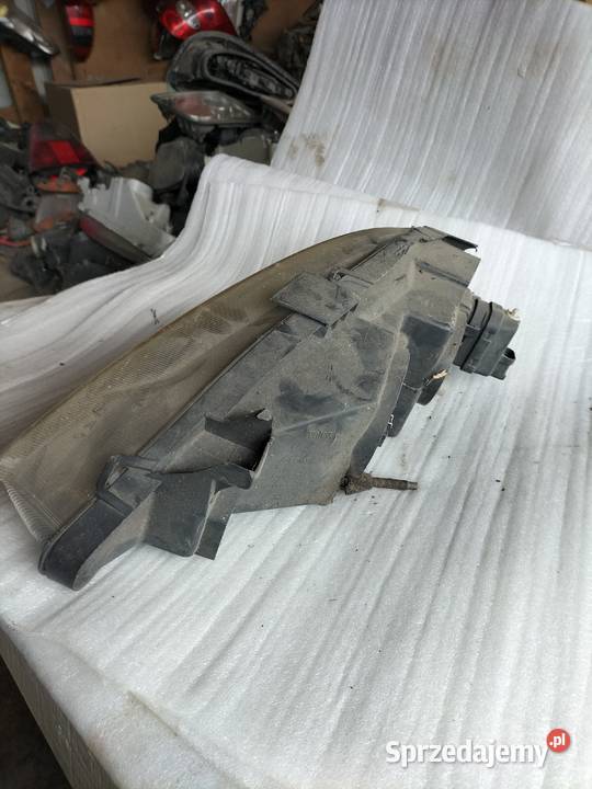 Lampa przednia Prawa Renault Megane 1 Prawe Oświetlenie