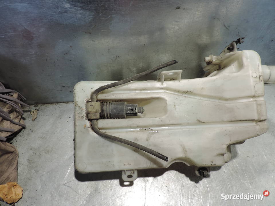 ZBIORNICZEK SPRYSKIWACZY FORFOUR FORTWO 453 Rok produkcji 2004 Nowy Sącz