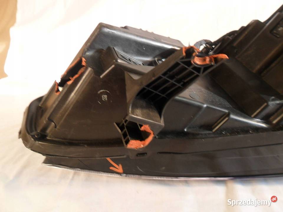 REFLEKTOR PRZÓD STRONA LEWA MG MG4 EV wielkopolskie Nowy Tomyśl sprzedam