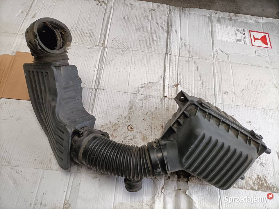 Obudowa filtra powietrza Chrysler 27 benzyna