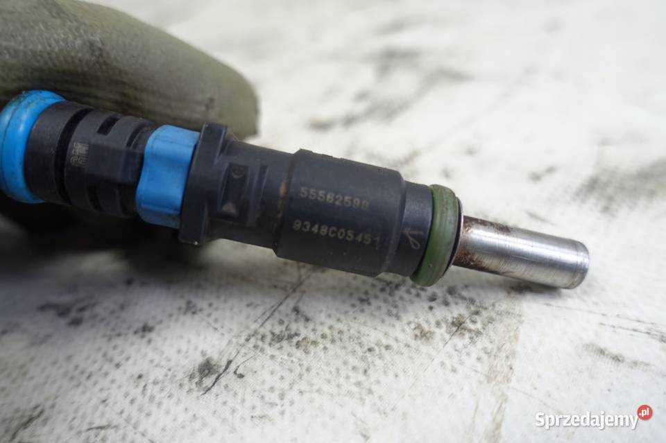 Opel Astra J 16 16V 0915 KOLEKTOR SSĄCY 55573811 Rudka