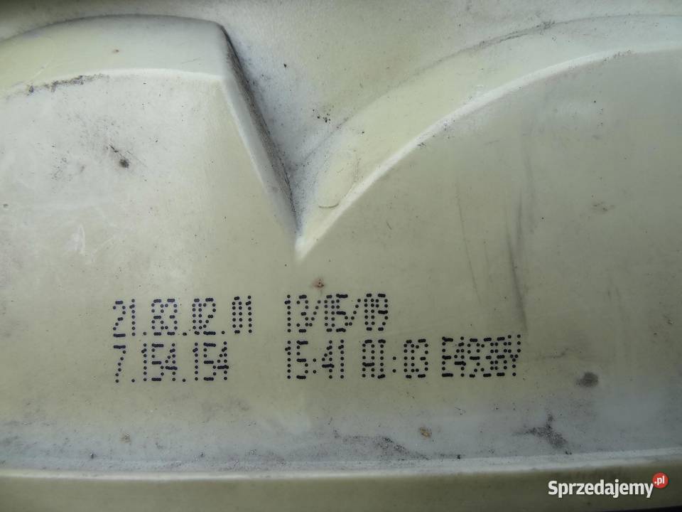LAMPA PRAWA TYLNA TYŁ BMW E90 LIFT 7154154