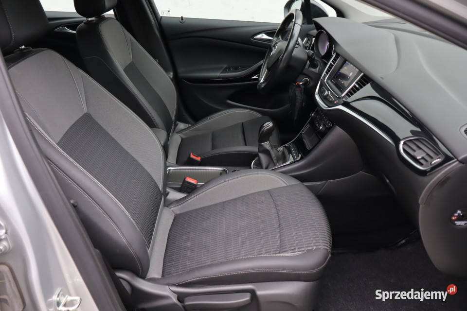 Opel Astra 12 Turbo Rok produkcji 2021 śląskie Zabrze