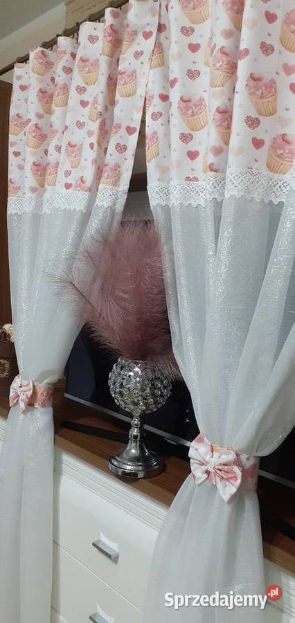 Firanki zasłonki różowe babeczki Mława sprzedam
