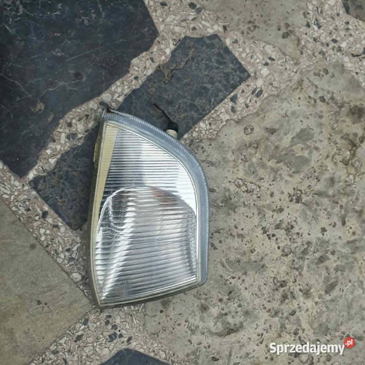 Kierunkowskaz prawy przedni przód Volvo s40 v40 Kraków