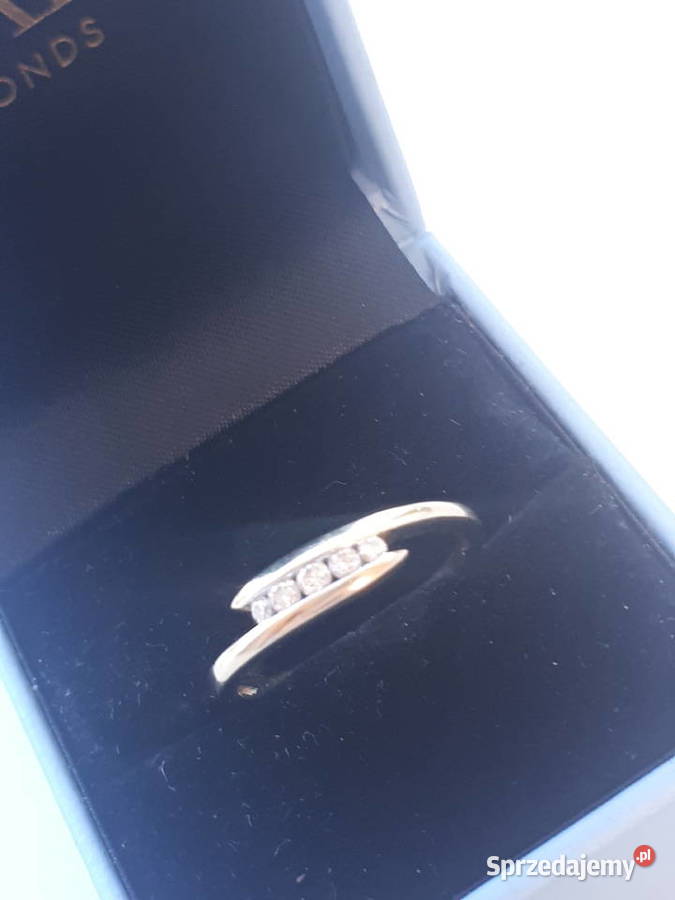 Złoty pierścionek z 5 brylancikami Zgierz