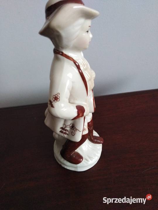 Porcelanowa figurka muzyk skrzypek antyk sprzedam