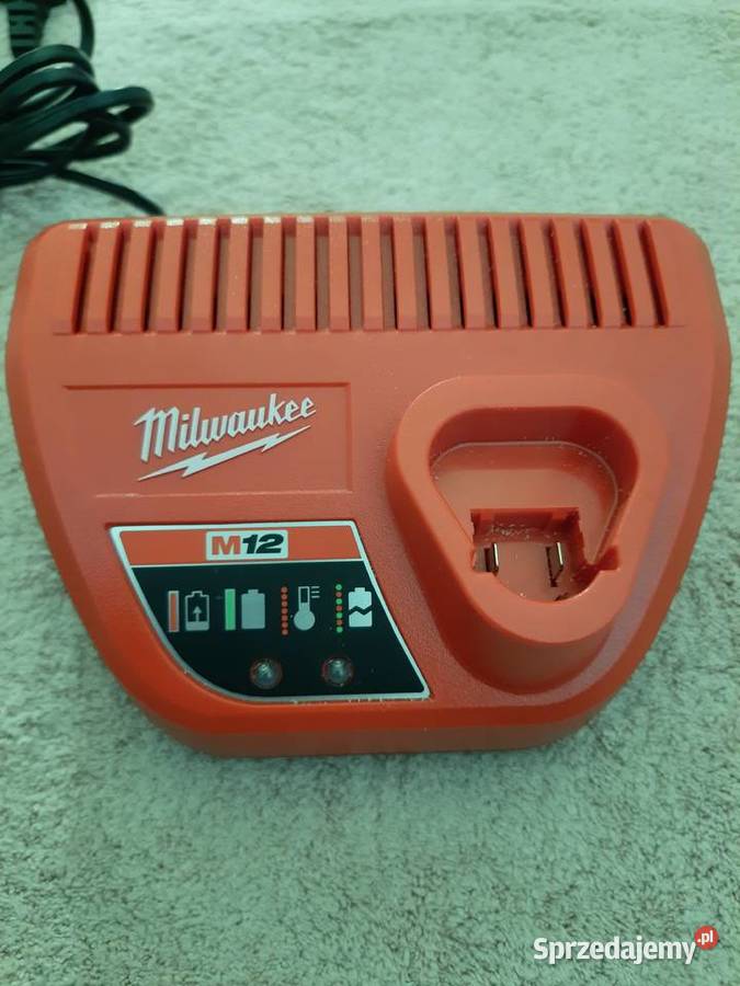 Sprzedam widoczną na zdjęciach ładowarkę śląskie Będzin