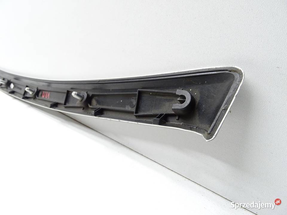 LISTWA DRZWI OZDOBNA LEWY PRZÓD 9173693 BMW E90