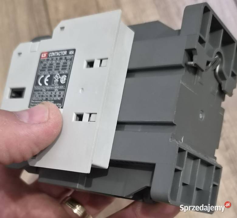 STYCZNIK LG LS MC40a 230VAC 185kW 40A 1a1b NOWY pomorskie Leśniewo