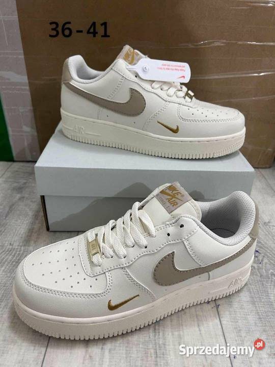 Buty nike biały zachodniopomorskie Brojce