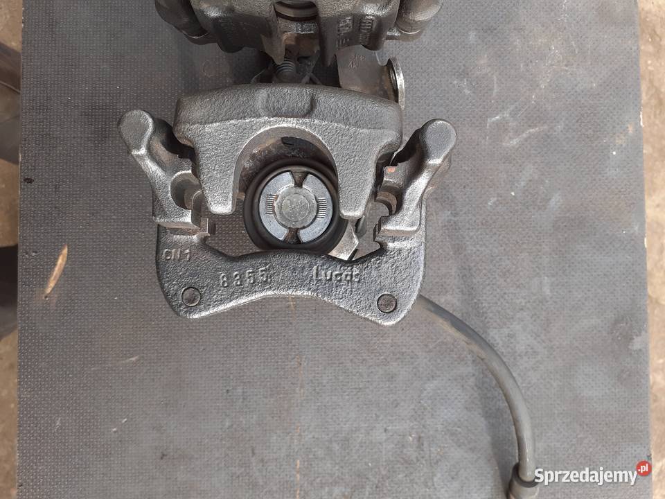 Zacisk hamulcowy tylny audi A4 B5 Quattro 98 000 Stara Wieś sprzedam