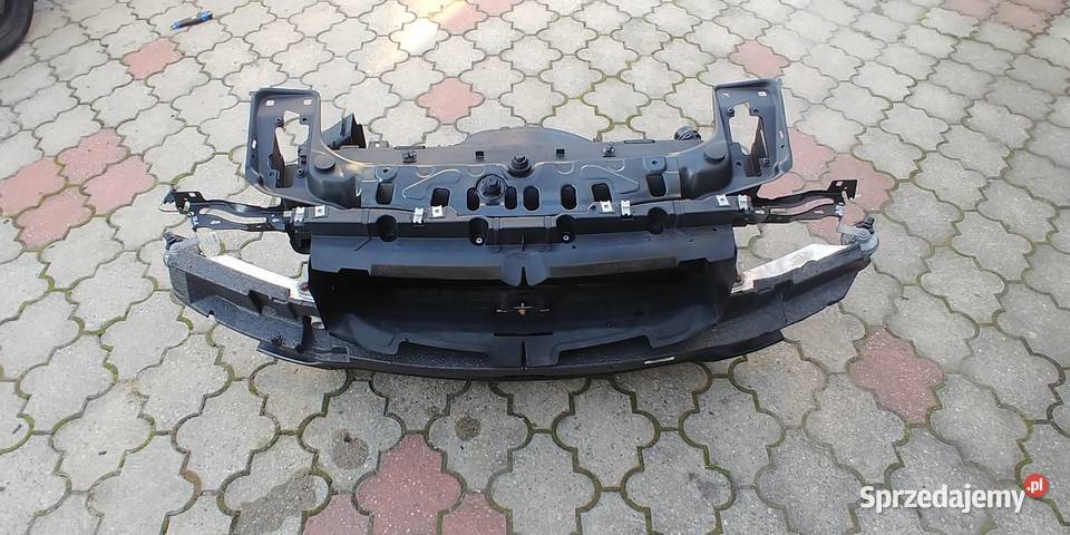 Przod przedni pas bmw f23 218 sport line 15 Syrynia