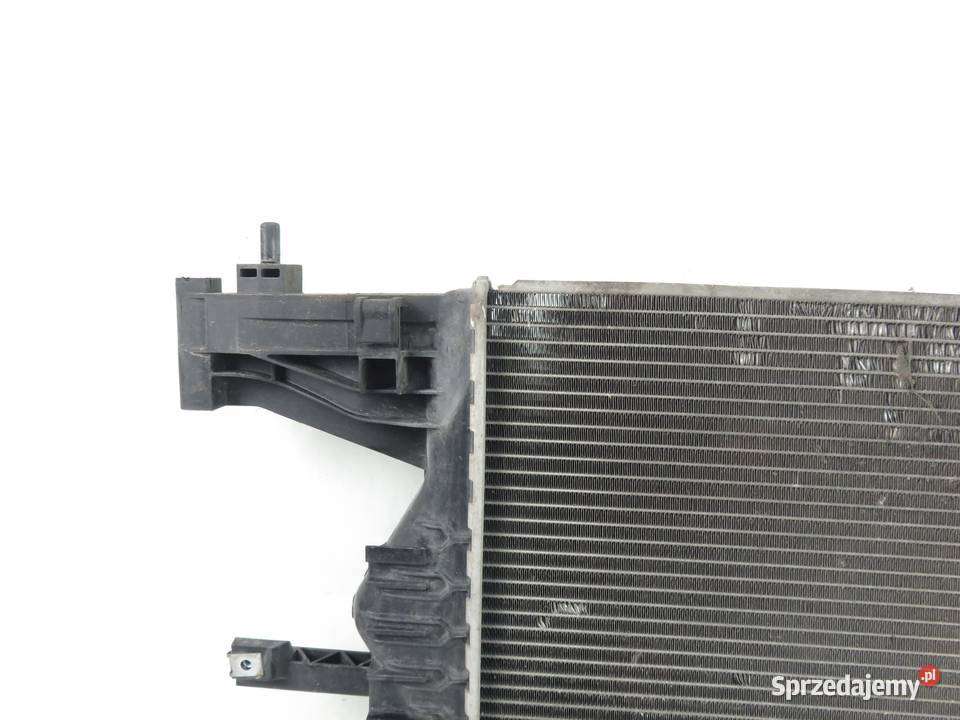 CHŁODNICA WODY OPEL ASTRA IV J P10 14 13267656 osobowe sprzedam
