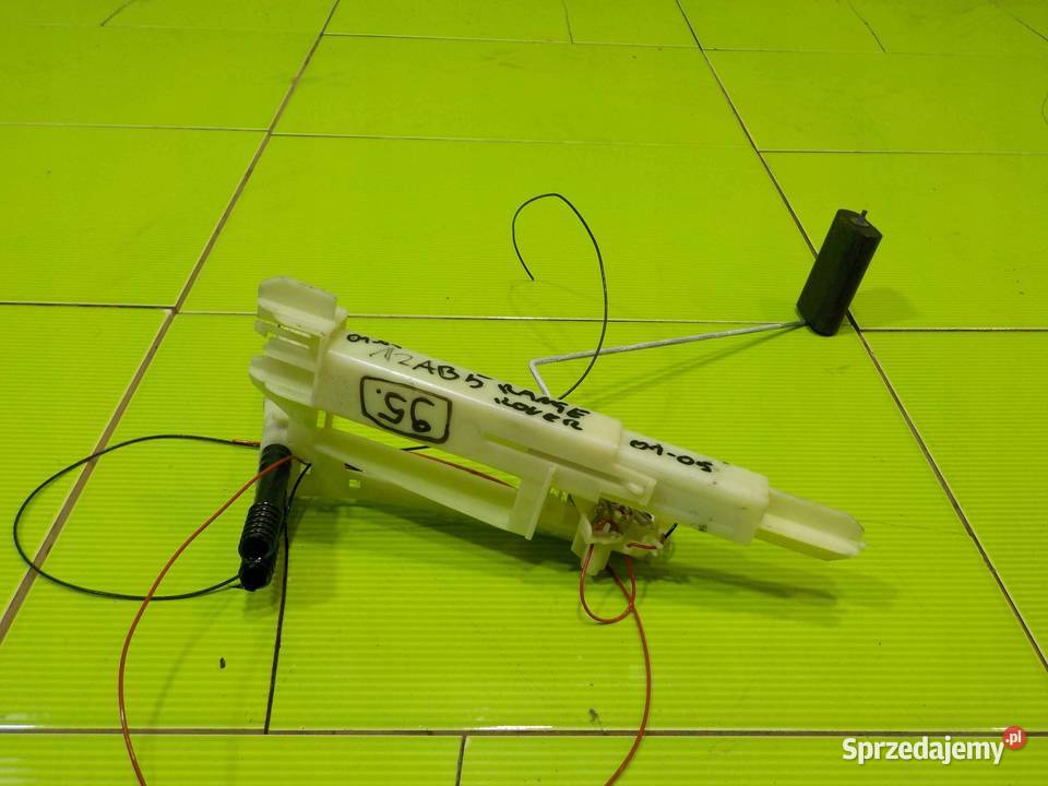 RANGE ROVER L322 44 V8 04r plywak paliwa 6750009 mazowieckie Suków