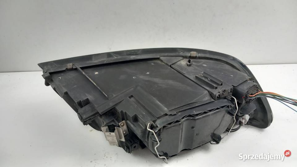 VOLVO S40 V50 II LAMPA PRZÓD LEWA EU SOCZEWKA Zbierkowo