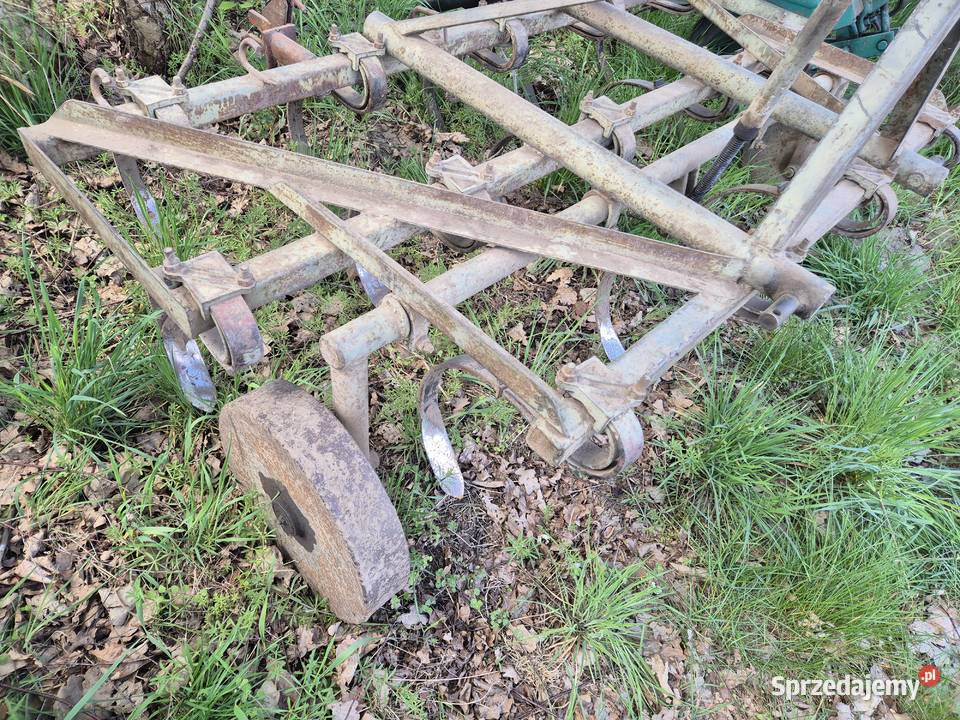 Kultywator 18 m do C330 nieuszkodzony małopolskie Bucze sprzedam