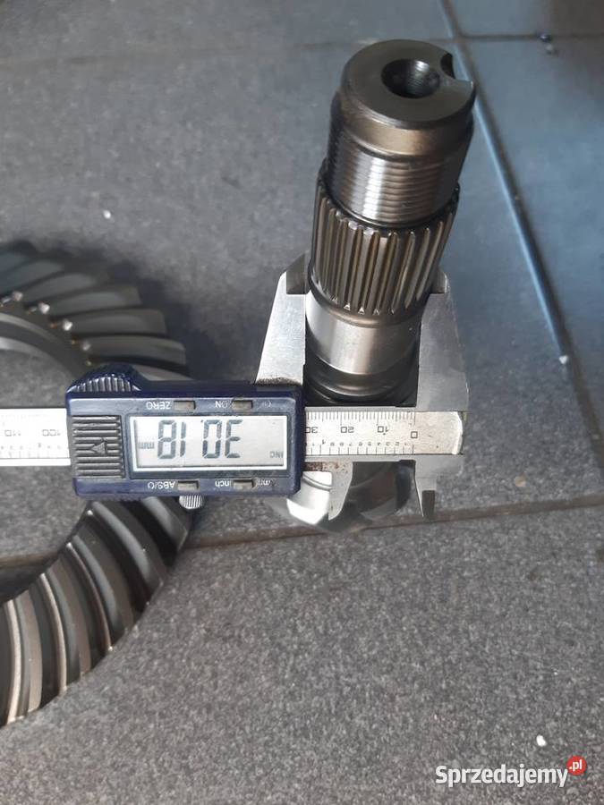 Wałek Atakujący Koło Talerzowe Mostu Mercedes