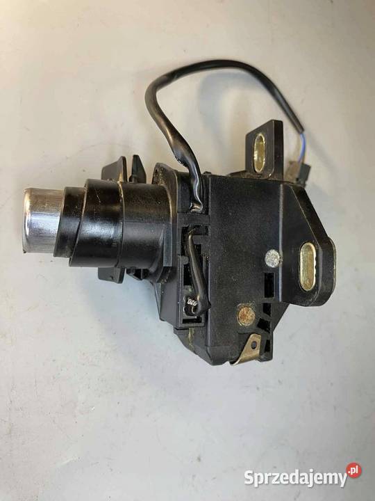 MercedesBenz E W124 1992 Zamek klapy tylnej