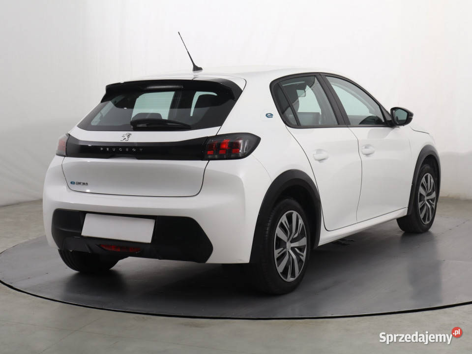 Peugeot e208 50 kWh tempomat śląskie Katowice sprzedam