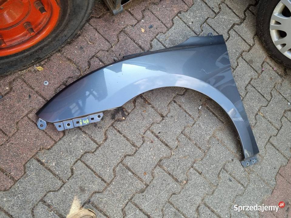 BŁOTNIK LEWY PRZÓD HYUNDAI i40 BŁOTNIK LEWY sprzedam