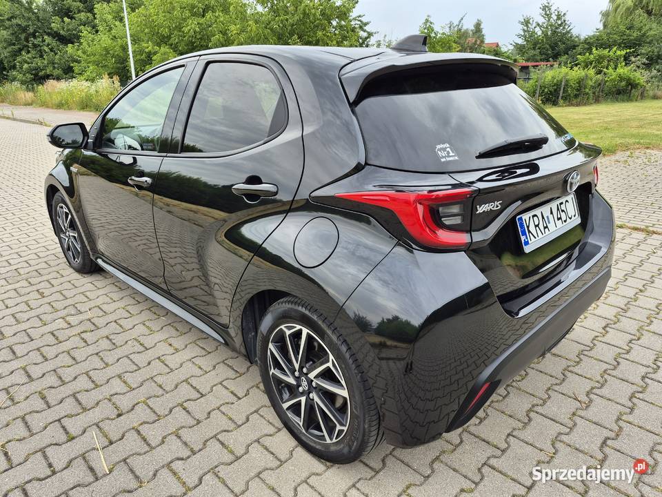 Toyota Yaris Hybryda 116 Salon Polska Rok produkcji 2020 Yaris