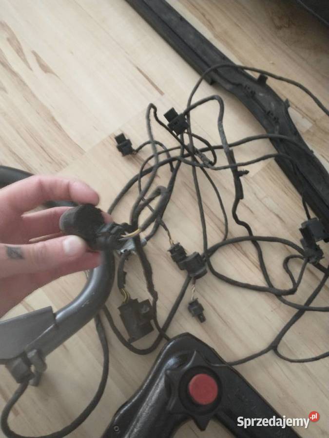 BMW e60 czujniki parkowania hak obicie uchwyty osobowe Garwolin sprzedam