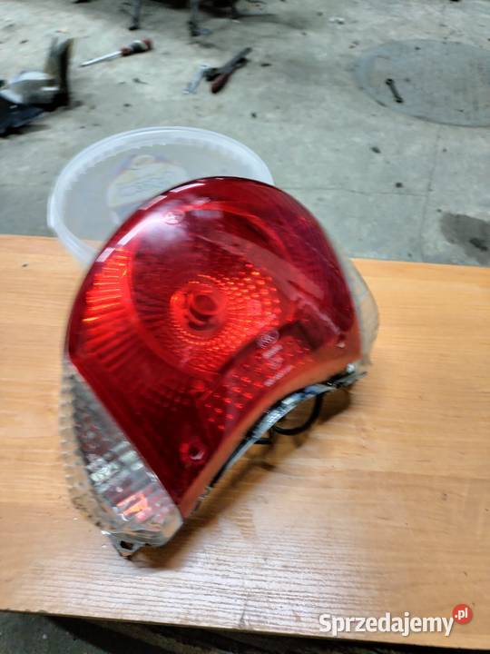Tylna lampa skuter quest itp Pozostałe łódzkie Łubno