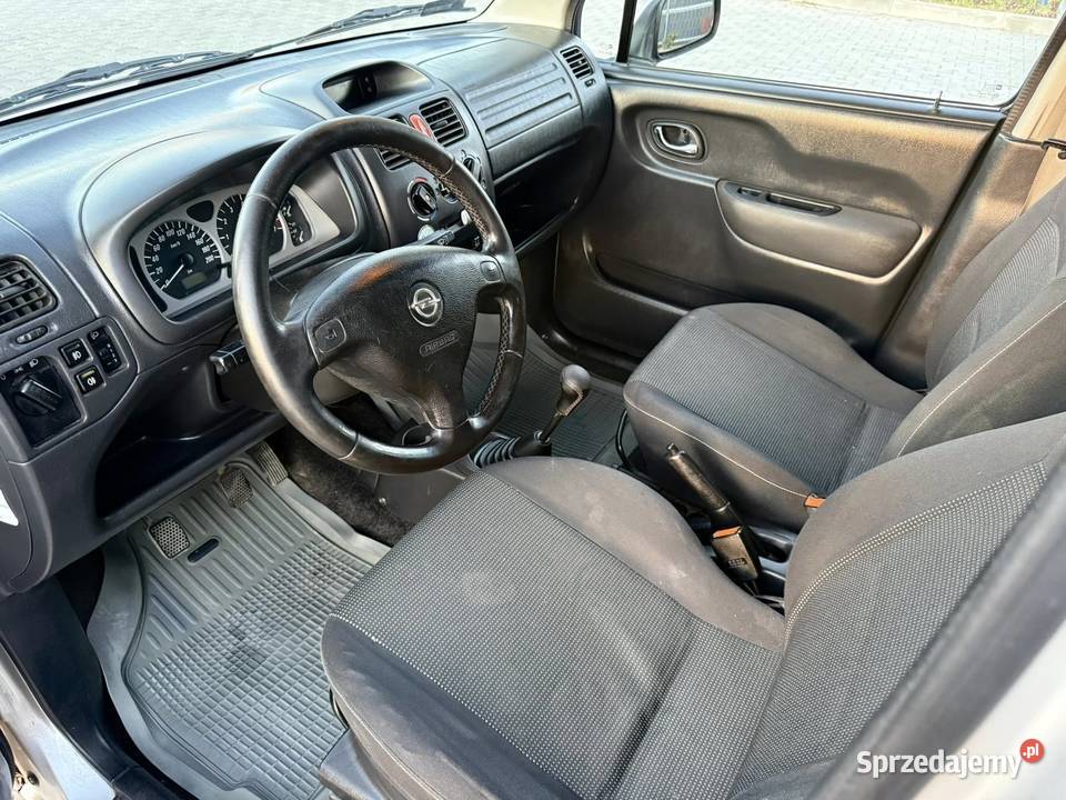 Opel Agila 10 Benzyna 2004r HAK benzyna
