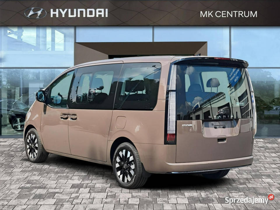 Hyundai Staria Świetna 16 TGDI HEV 6AT 2WD 225 światła LED Piotrków Trybunalski