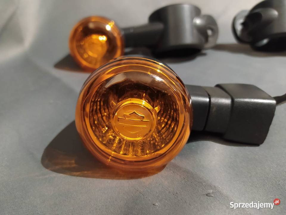 HARLEY HD LUSTERKO PRAWE Z LOGO HD OEM