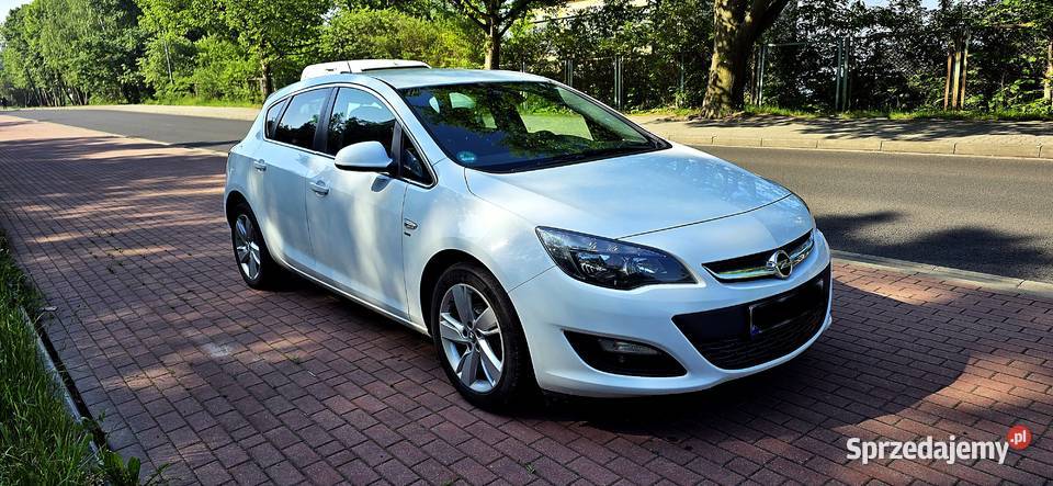 Opel Astra J 14 turbo 120 super stan tech bluetooth Czeladź