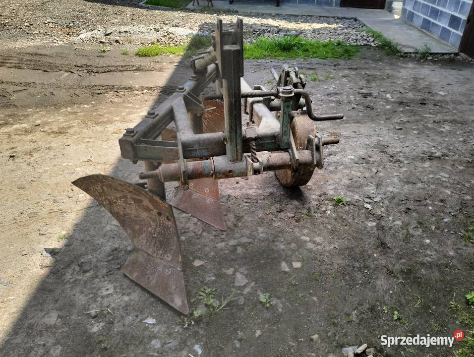 Sprzedam pług 3skibowy GRUDZIĄDZ Czechy