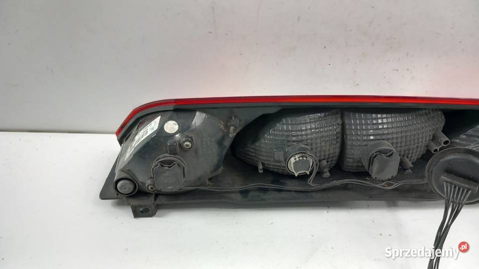 FORD TRANSIT CONNECT II LAMPA TYŁ PRAWA Światła stop Zbierkowo sprzedam