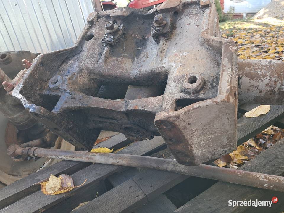 Wspornik osi okrągłej ursus c360 c355 c4011 Bogoria sprzedam