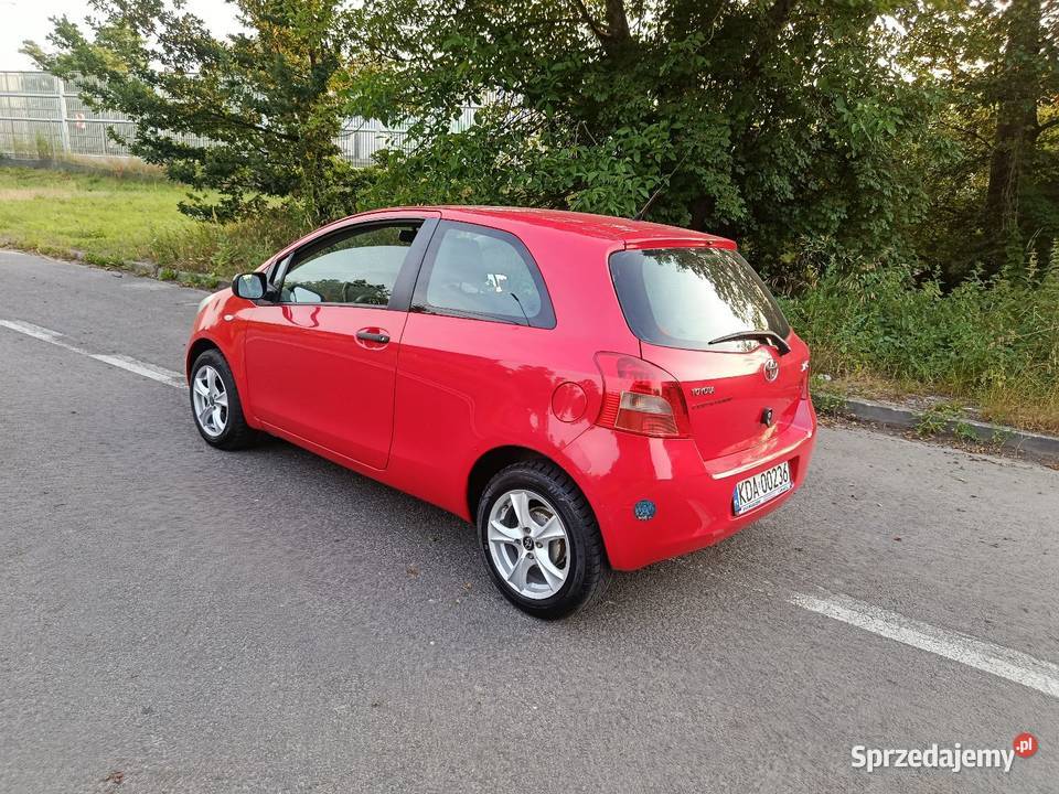 Toyota Yaris aluminiowe felgi Motoryzacja małopolskie Dąbrowa Tarnowska