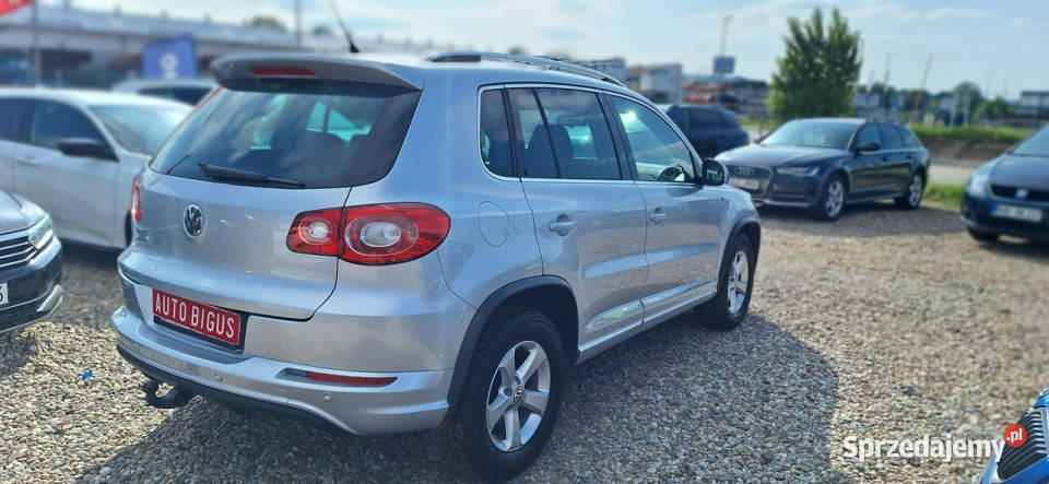Volkswagen Tiguan 4 Motion bixsenon R line I kurtyny powietrzne Lębork sprzedam