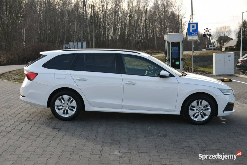 koda Octavia 20 tdi 6biegów full led virtual Kombi Kęty