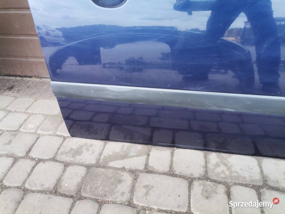 FORD FOCUS MK1 HB 5D DRZWI PRAWY PRZÓD KOLOR H8