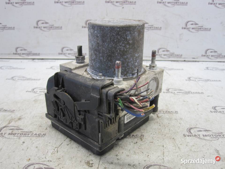 TOYOTA AVENSIS T27 III 20 D4D 10r pompa ABS